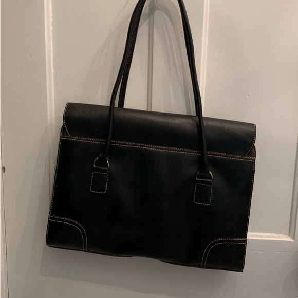 Black Bag with Handles. - Picture 14 of 16